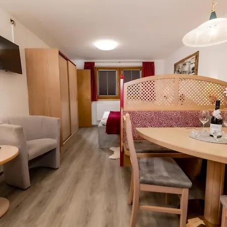 Haus Landmann Апартаменты *