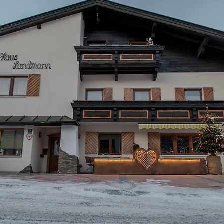 Haus Landmann Апартаменты *